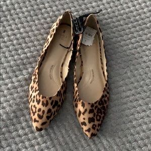 NWT Leopard flats - size 8